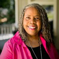 AlexisAbernethy_400x400